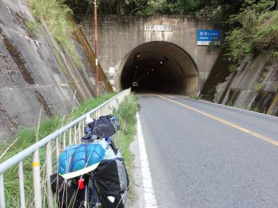 樫田トンネル1