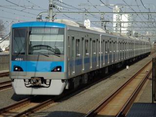 小田急電鉄の4000形。