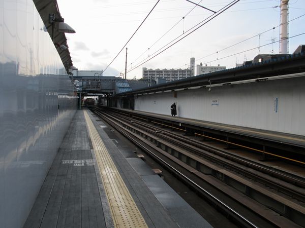 世田谷代田駅ホーム。前回取材時と比べ大きな変化はない。